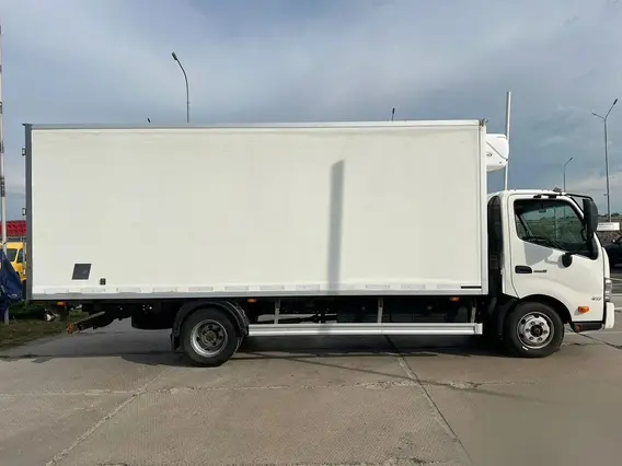 Рефрижератор HINO 300 (Dutro) 2020 года б/у фото 2