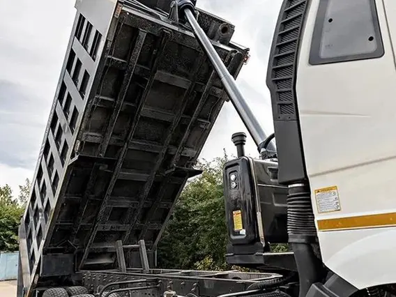 Самосвал FAW J6P CA3250 2024 года новый фото 9