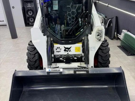 Экскаватор-погрузчик Bobcat 530 2025 года новый фото 12