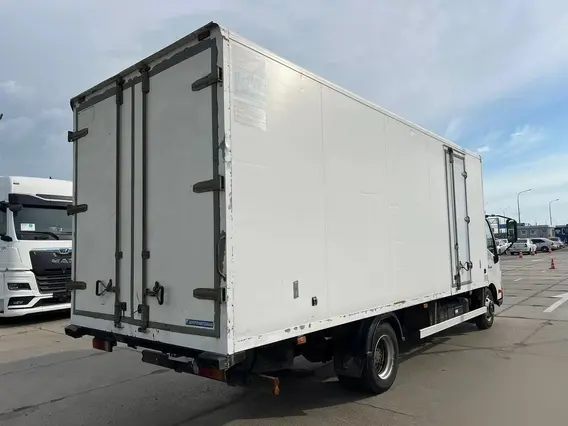 Рефрижератор HINO 300 (Dutro) 2017 года б/у фото 5
