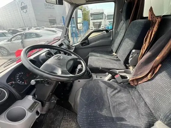 Рефрижератор HINO 300 (Dutro) 2017 года б/у фото 15
