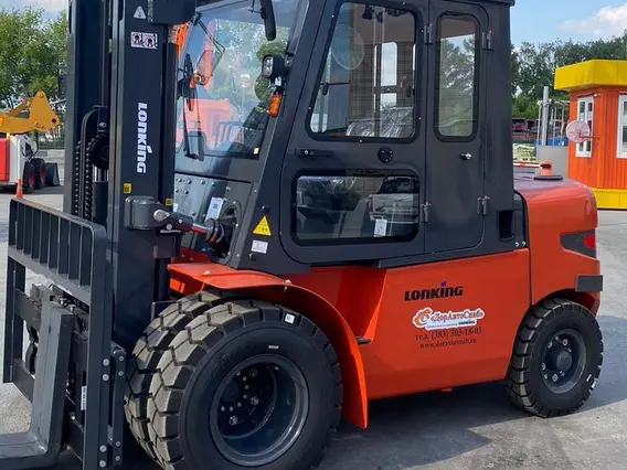 Вилочный погрузчик Lonking LG50DT 2023 года б/у