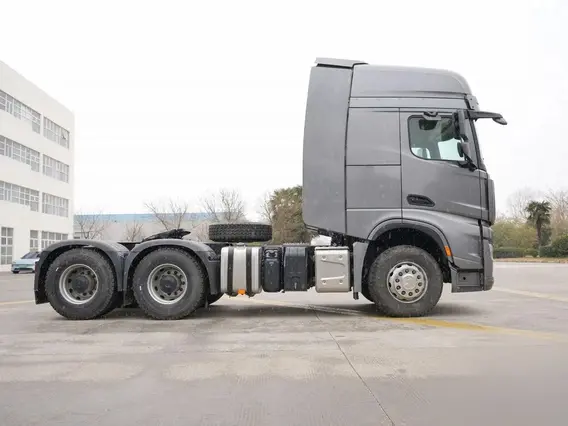 Седельный тягач Shacman X6000 2024 года новый фото 2