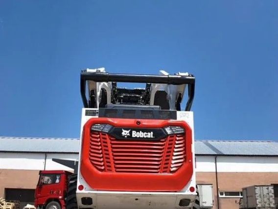 Экскаватор-погрузчик Bobcat S770 2026 года новый фото 12