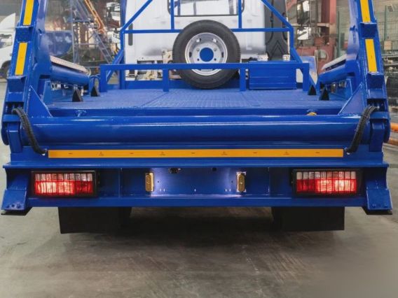 Портальный бункеровоз Dongfeng C80S 2026 года новый фото 11