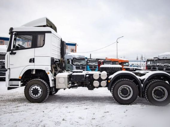 Тягач Shacman X3000 2024 года новый фото 10