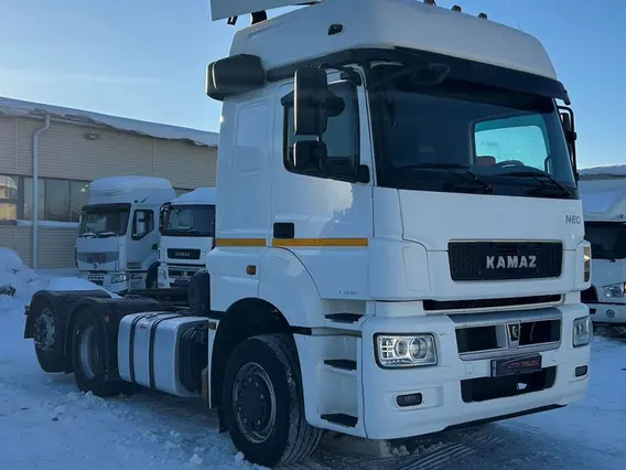 Тягач Камаз 65209 2019 года б/у фото 3