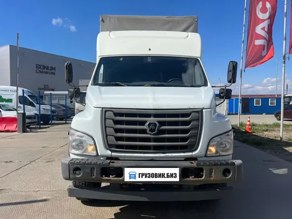 Тентованный грузовик Газон NEXT C41R13 2018 года б/у фото 2