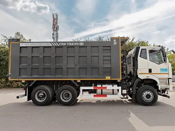 Самосвал FAW J6P CA3250 2024 года новый фото 4