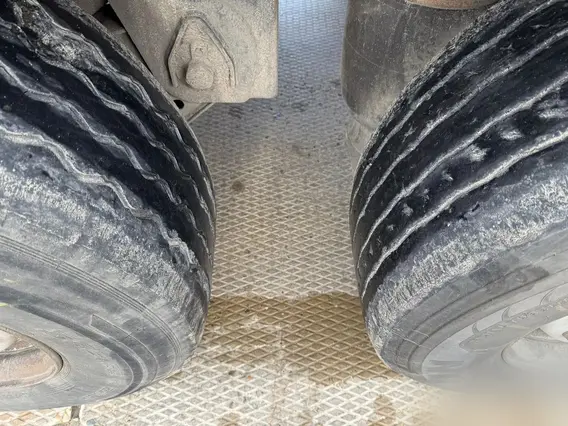 Шторный полуприцеп НЕФАЗ 93341 2019 года б/у фото 15