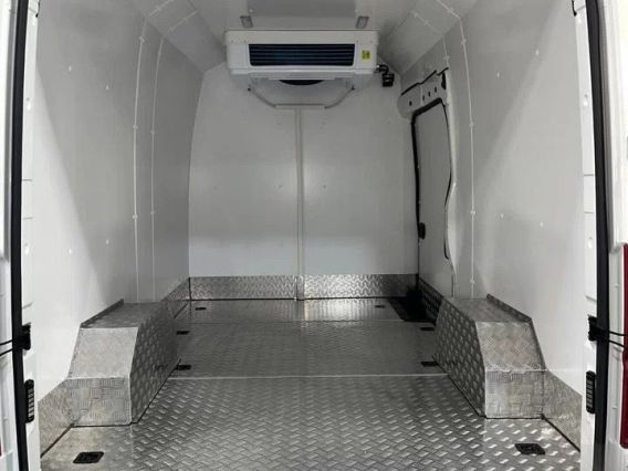 Рефрижератор Dongfeng K33 2026 года новый фото 6