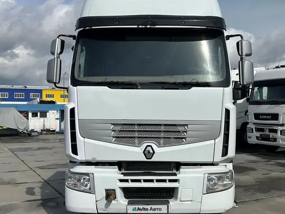 Тягач Renault Premium 2011 года б/у фото 2