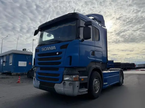 Седельный тягач Scania R420 2011 года б/у фото 3