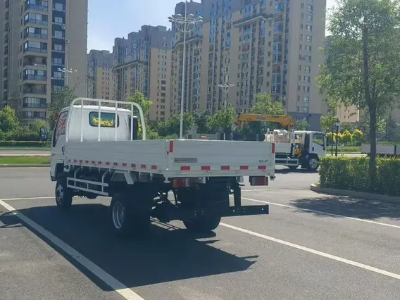 Бортовой ISUZU Elf 100Р 2026 года новый фото 3