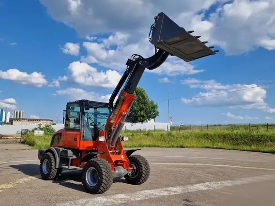 Телескопический погрузчик QUADTRAC WL50T 2025 года новый фото 3