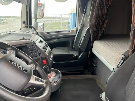 Седельный тягач DAF XF 450 FTG 2018 года б/у фото 10