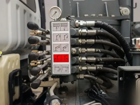 Бортовой Dongfeng C120L 2026 года новый фото 25