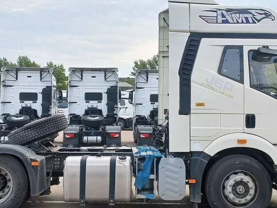 Тягач FAW J6P 2024 года новый фото 6