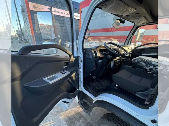 Изотермический фургон Dongfeng Z55L 2025 года б/у фото 6