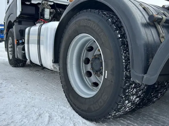 Тягач Mercedes-Benz Actros 2023 года б/у фото 10