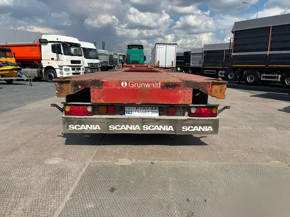 Полуприцеп-контейнеровоз Grunwald 9453-0000010-41 2010 года б/у фото 6