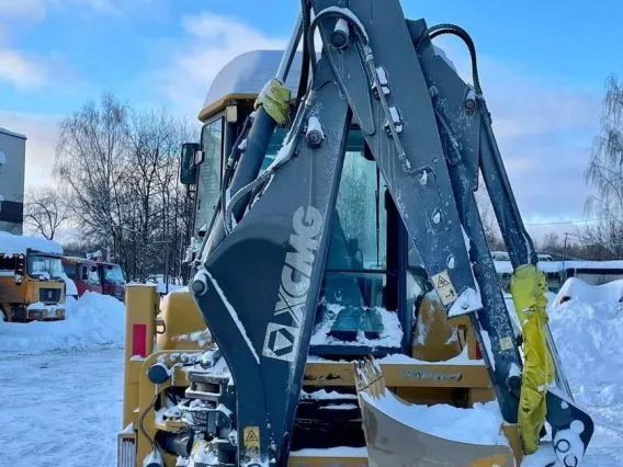 Экскаватор-погрузчик XCMG XC8-S2570 2023 года новый фото 5
