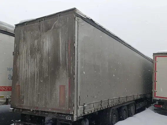 Тентованный полуприцеп CIMC SX03 2023 года б/у