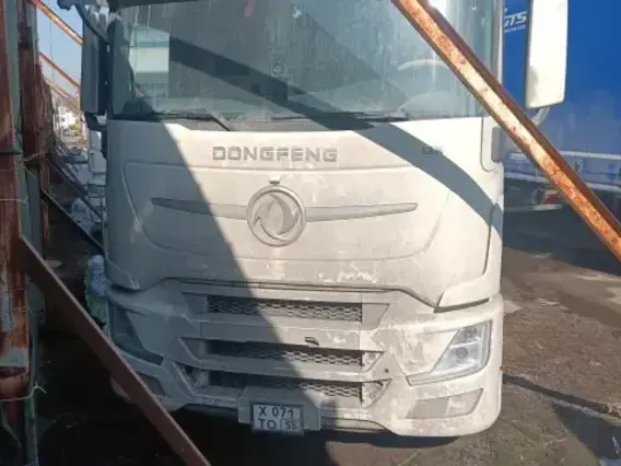 Седельный тягач Dongfeng DFH4180 2023 года б/у фото 3
