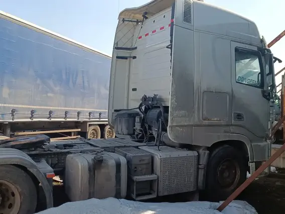 Седельный тягач Dongfeng DFH4180 2023 года б/у фото 6