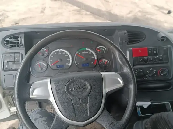 Бортовой JAC N200 2023 года б/у фото 13
