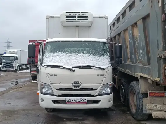 Рефрижератор HINO 300 2021 года б/у фото 2