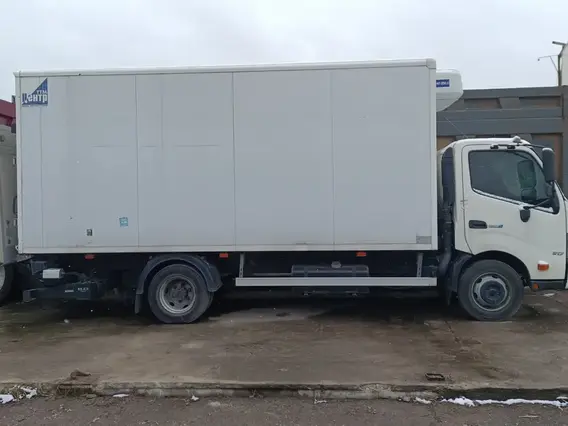 Рефрижератор HINO 300 2021 года б/у фото 3
