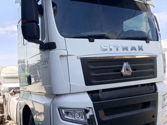 Седельный тягач SITRAK c7h 2022 года б/у