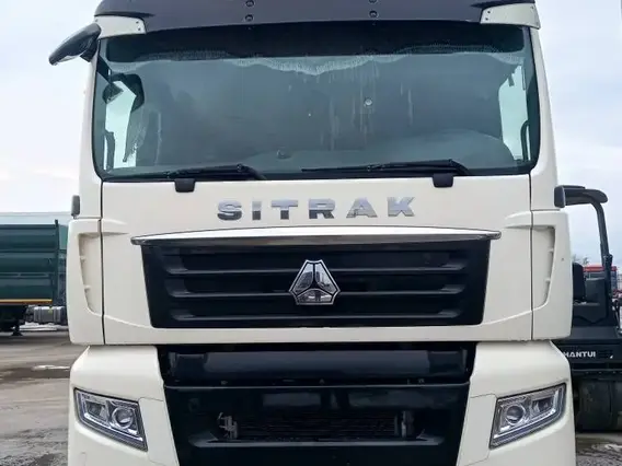 Седельный тягач SITRAK c7h 2023 года б/у фото 2