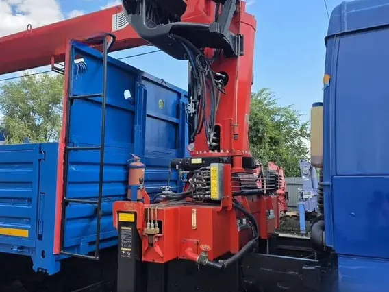 Бортовой грузовик КАМАЗ 65117-62 с КМУ FASSI, 2009 2009 года б/у фото 16