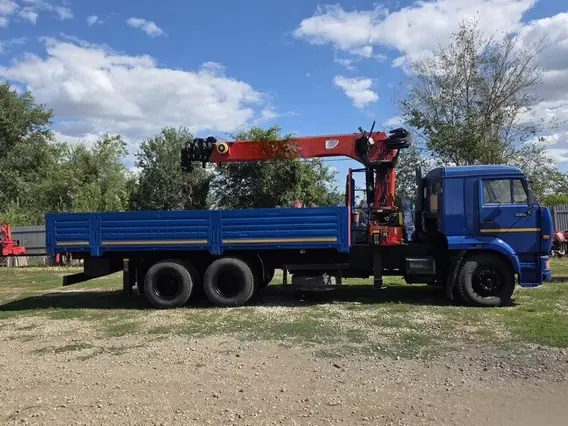 Бортовой грузовик КАМАЗ 65117-62 с КМУ FASSI, 2009 2009 года б/у фото 3
