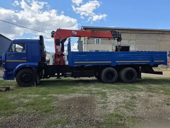 Бортовой грузовик КАМАЗ 65117-62 с КМУ FASSI, 2009 2009 года б/у фото 5