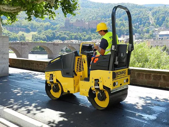 Дорожный каток Bomag BW  б/у фото 2