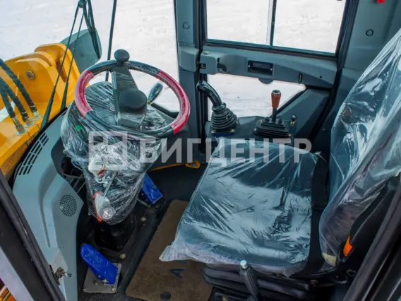 Фронтальный погрузчик AMUR DK630M 2021 года новый фото 12