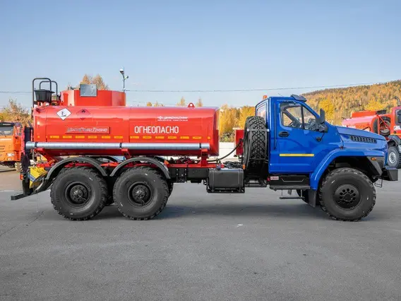 Автотопливозаправщик Топливозаправщик АТЗ-10Б УСТ 5453 Урал NEXT 4320-6951-72 доработка под ДОПОГ 2025 года новый фото 4