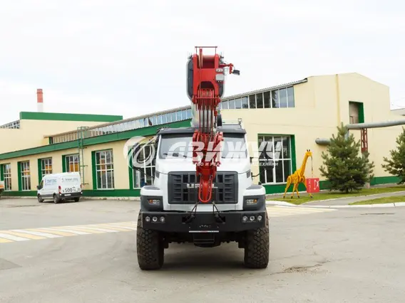 Автокран Урал 4320 NEXT  б/у фото 2
