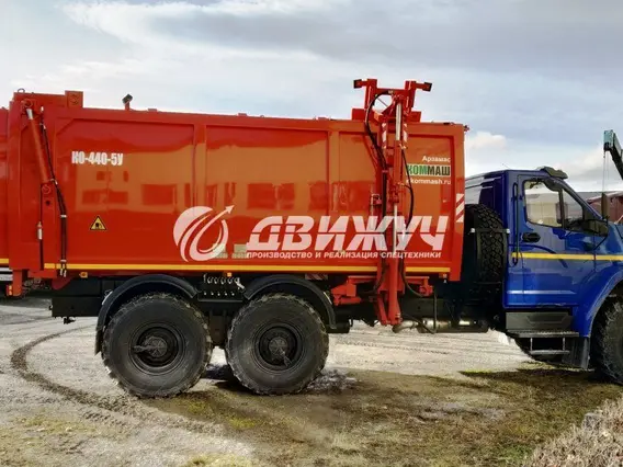 Мусоровоз Урал 4320  б/у