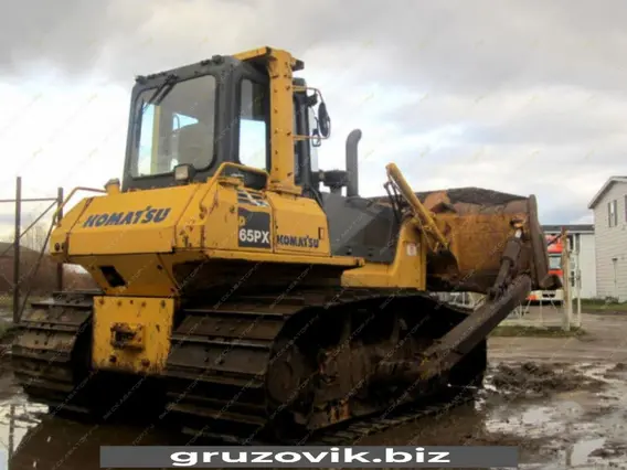 Бульдозер Komatsu D65 2010 года б/у