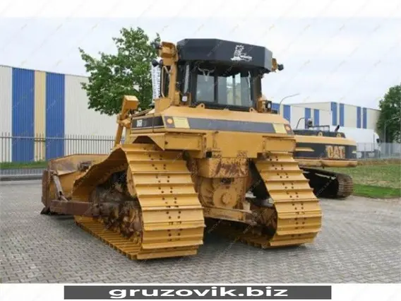 Бульдозер Caterpillar D6 2005 года б/у