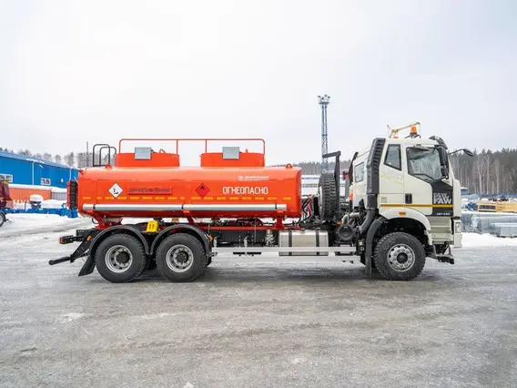 Автотопливозаправщик FAW 3250 2025 года новый фото 5