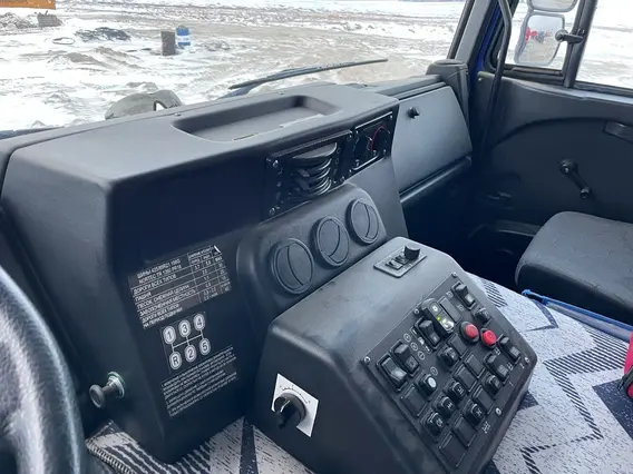 Седельный тягач Урал M 44202 2022 года б/у фото 4