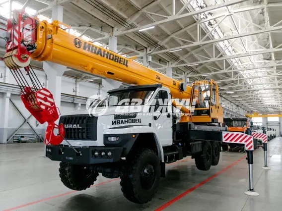 Автокран Урал 4320 NEXT б/у фото 4