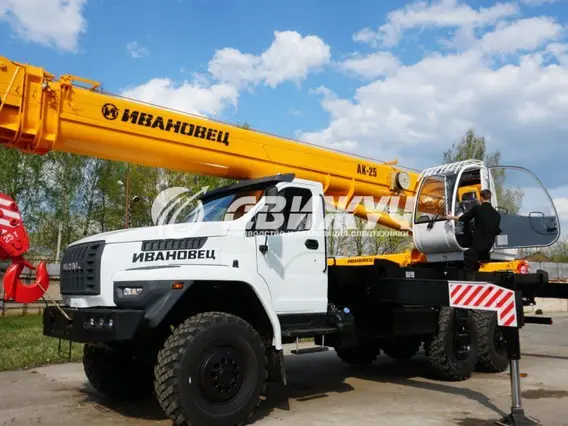 Автокран Урал 4320 NEXT  б/у фото 10