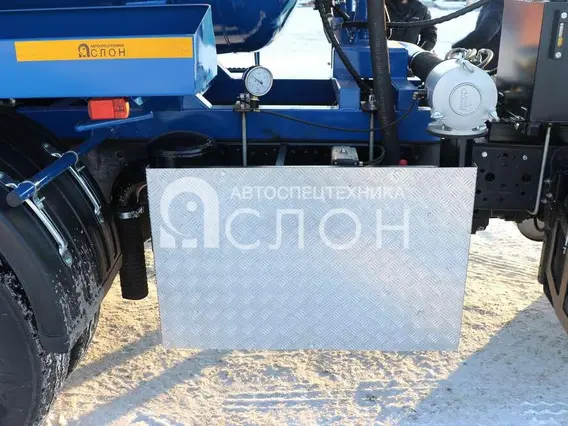 Вакуумная автоцистерна Камаз 65115 2026 года новый фото 3