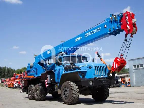 Автокран Урал 5557 2026 года новый фото 3